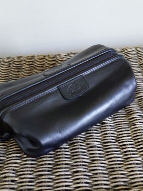 Dopp Black Leather Travel Toiletry Bag